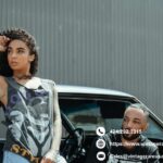 Stay Cozy and Stylish in a Comfortable Vintage Sweatshirt